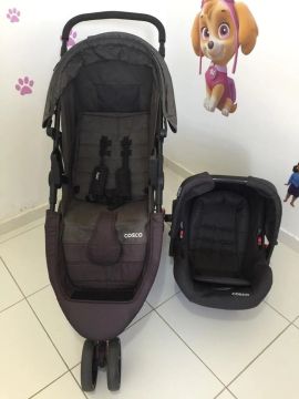 Carrinho de Bebê Cosco - Usado