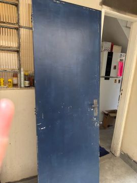 2 portas 0,70 X 2,10 usadas (azul) 