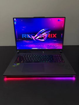 Notebook Gamer Asus ROG Strix  RTX 4080  Core i9 13th 18?Polegadas 32gb 1tb QHD 240Hz 
