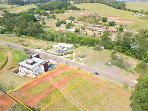 Condomínio Fazenda Dona Carolina - Itatiba - SP. Terreno aclive com 1.275,22m², linda vist