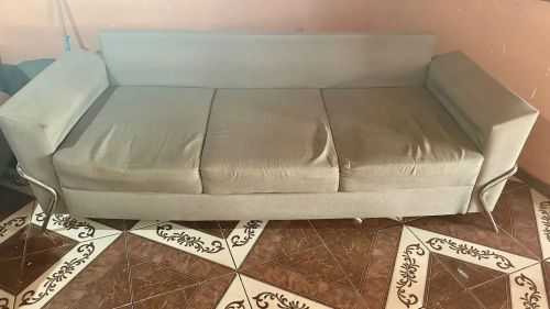 VENDO SOFÁ 3 LUGARES