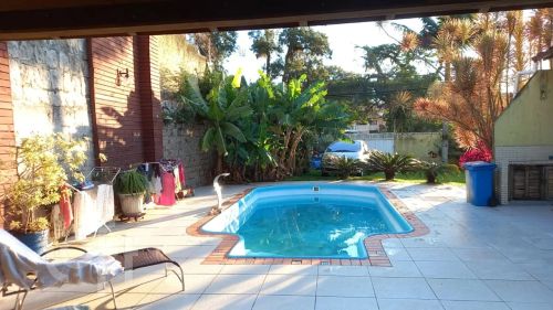 Casa à venda em Saco Grande com 280 m², 4 quartos, 1 suíte, 2 vagas