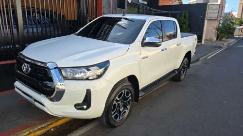 Hilux flex 4x4 branca 