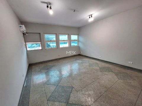 Sala comercial para alugar na Vila Rezende