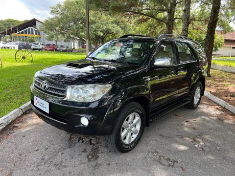 Hilux SW4