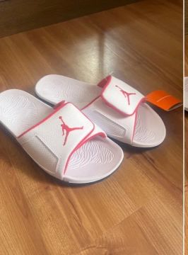 Air Jordan Hydro III Retro