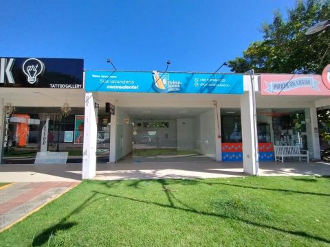 Loja comercial na Lagoa da Conceição