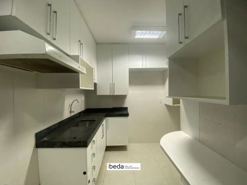 Apartamento com 2 quartos à venda em Natal