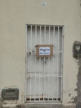 Aluga-se Kitnet