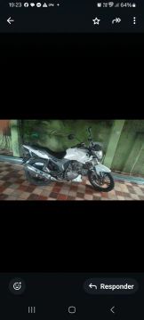 Motocicleta em ótimo estado