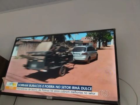 Tv smart semi nova 42 polegadas 1.100
