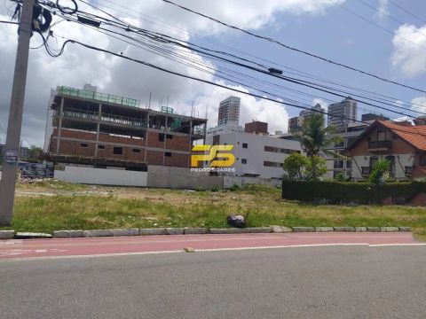 Terreno de esquina 990m² para locação por R$15.000,00.