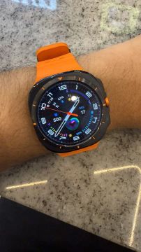 Smartwatch Samsung Galaxy Watch Ultra - Quase Novo! 3 Meses de Uso Apenas