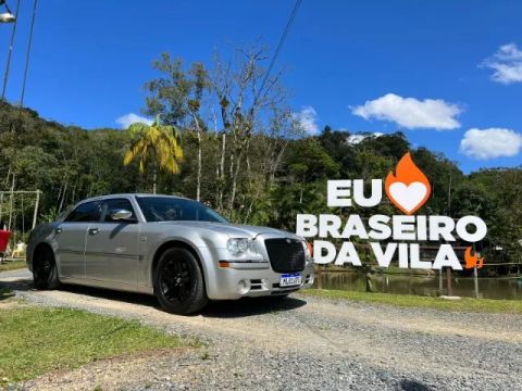chrysler 300c v8 340CV 53K DE TORQUE! HEMI
