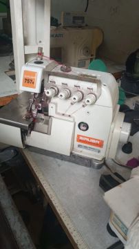 Máquina de Costura Overlock Siruba 757K