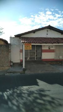 Alugar casa Bairro Piçarreira 1