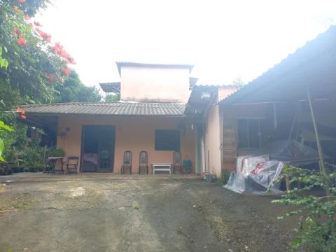 Sítio para Venda em Pinheiral / RJ no bairro Km 05