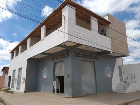 Vendo prédio no bairro João de Deus
