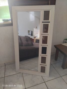 Espelho Decorativo com Moldura