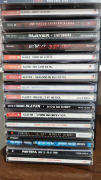 Coleção de CDs Slayer e Pantera