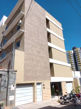 Apartamento à Venda com 2 quartos, 2 banheiros, 1 vaga e 64m²
