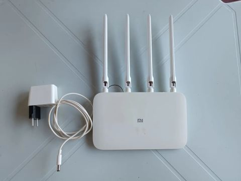 ROTEADOR XIAOMI MI ROUTER 4A GIGA.