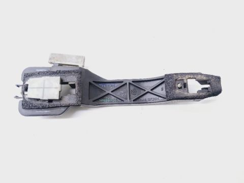 Suporte Maçaneta Dianteira Direita Gm Captiva 2.4 2008 2009