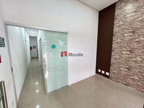 Loja comercial para alugar no bairro Castelo.