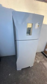 Geladeira Panasonic 435 litros 127v zerada 