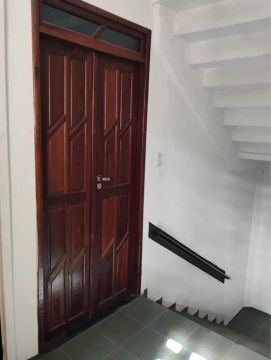 Vende - se porta completa de Massaranduba 