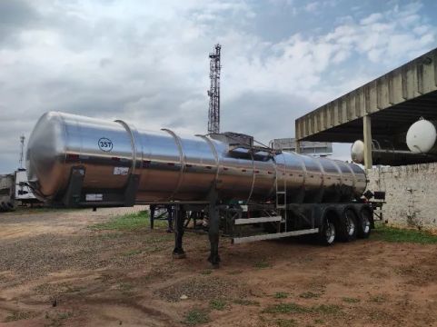 Carreta LS 21m ³ - INOX | 2015