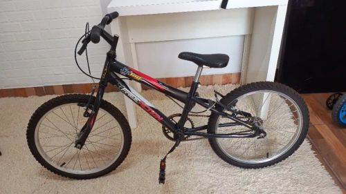 Bicicleta Free Action Aro 20 Joy V-Brake Preto Brilhante