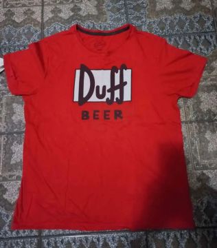 Camiseta Duff Beer Vermelha