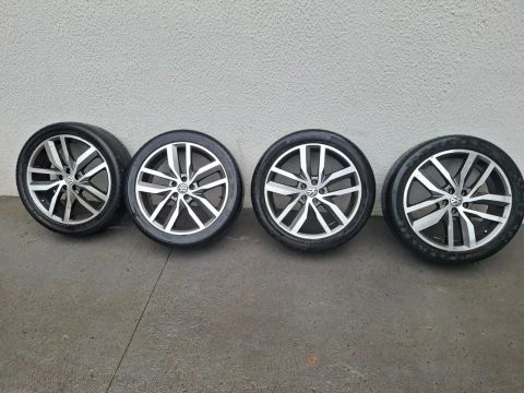 4 RODAS ARO 18 5X100 COM 3 PNEUS 215/45/18 SEMI NOVOS 