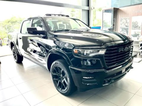 RAM 1500 NIGH EDITION