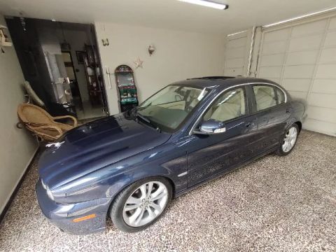 Jaguar xtype 2009 SE 231cv 4X4 104mil km 2 Dono
