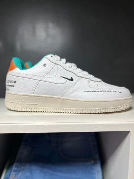 Tênis Nike Branco 