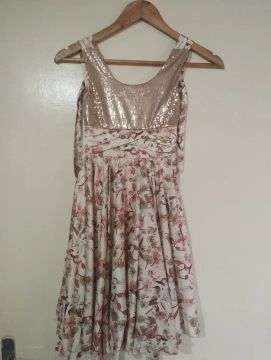 Vestido de festa infantil - Floral com detalhes em dourado