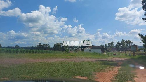 Sítio na estrada à venda, 76,08 hectares por R$ 6.500.000 - Fernão/SP