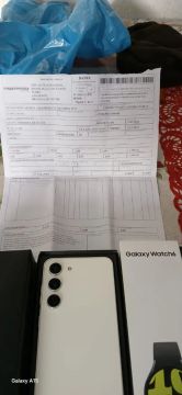 Smartphone Samsung Galaxy s23 e galaxy watch série 6 44mm