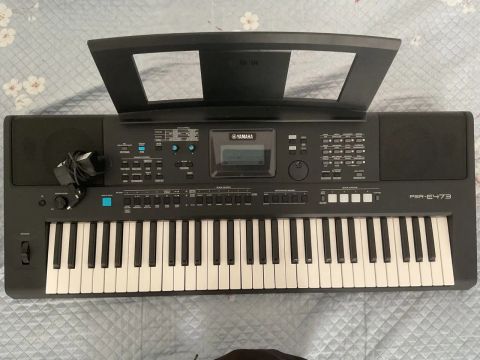 Seminovo,  teclado Yamaha psre473
