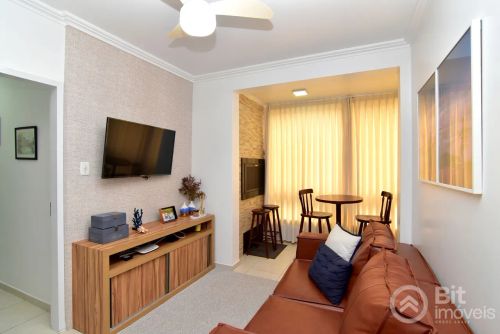 Apartamento beira mar com 3 quartos em Mar Grosso - Laguna - SC