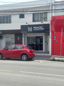 ALUGO SALA COMERCIAL TÉRREA NA VILA - ITAJAÍ
