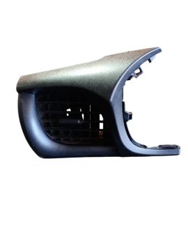 Difusor ar esquerdo lado hilux 2017/2018 - 55650kk070