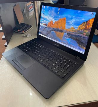 Samsung Essencial E34