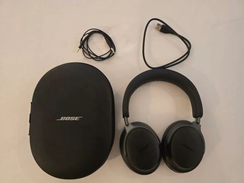 Fone Bose QuiteConfort Ultra - Novo 