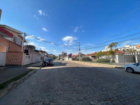 IMÓVEL COMERCIAL OU RESIDENCIAL