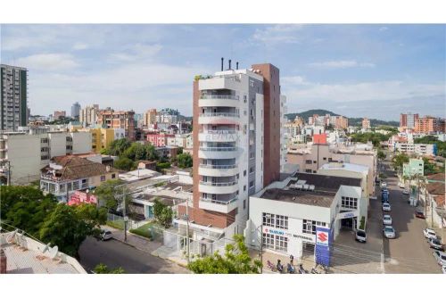 Apartamento Espaçoso com 3 Dormitórios na Av.Presidente Vargas!