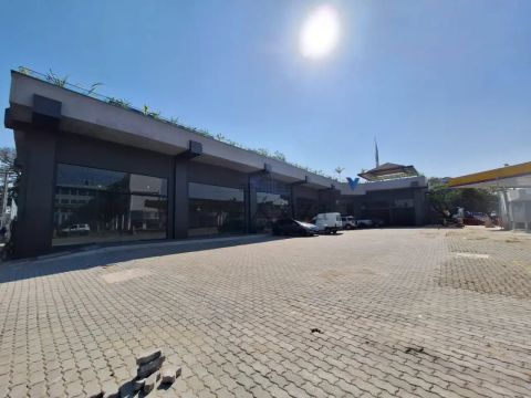 Oportunidade - Sala Comercial - Jacareí - Centro - 450m².