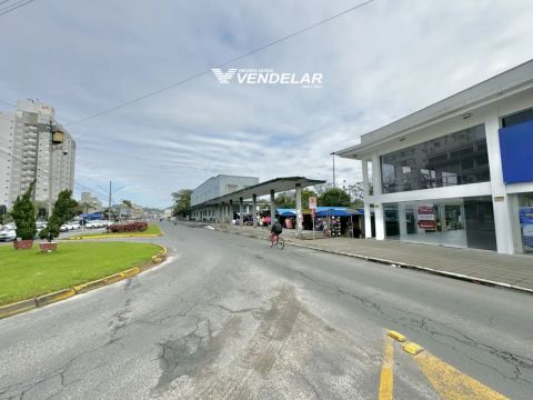 SALA COMERCIAL LOCAÇÃO CENTRO TUBARÃO